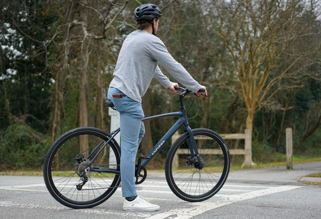 univega usa electric bicycles Geo Light B bike 2019 refurbished Axle Wheels Rims Alloy Double Wall Hubs Alloy Spokes Stainless Steel Tires 29 x 2.35 Knobby MTB Drivetrain Shifter 9 Speed Trigger Derailleur 9 Speed Crank Alloy Chainring 1/2 x 3/32 32T Cassette/Freewheel 11 700c Univega-USA Weekend Voyage 1.0,
